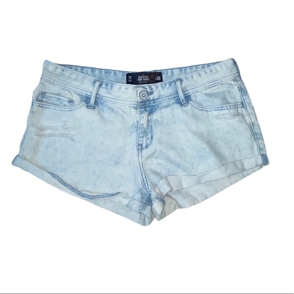 Hollister Low Rise Blue Distressed Short Size 30 - Picture 1 of 5